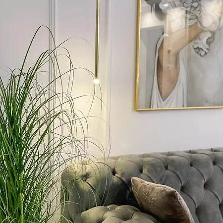 Lejlighed Selling Sunset *