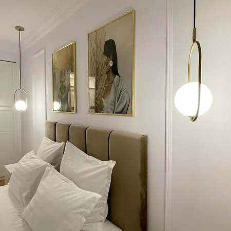 Selling Sunset Apartament *